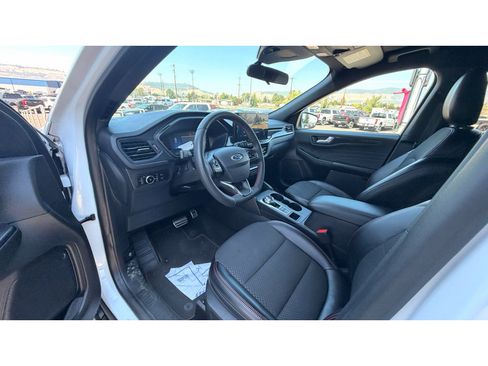 Used 2023 Ford Escape ST-Line Select w/ Tech Pack #1 AWD/4WD image 17
