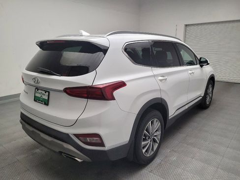 Used 2020 Hyundai Santa Fe SEL w/ Convenience Package image 9