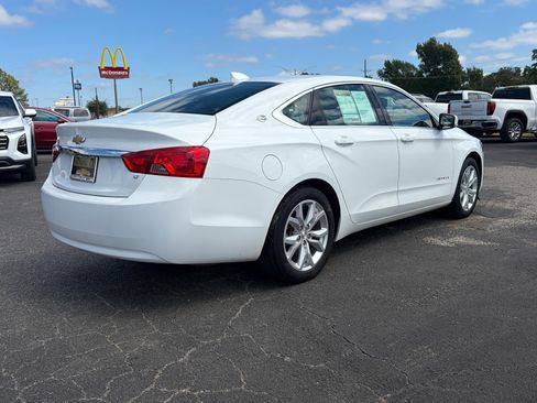 Used 2018 Chevrolet Impala LT FWD image 6
