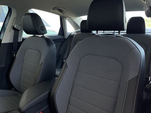 New 2025 Volkswagen Jetta SE image 16