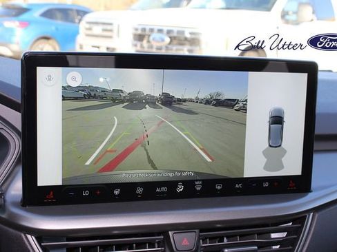 New 2025 Ford Escape SE image 14