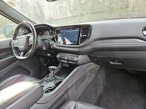 Used 2024 Dodge Durango GT image 16