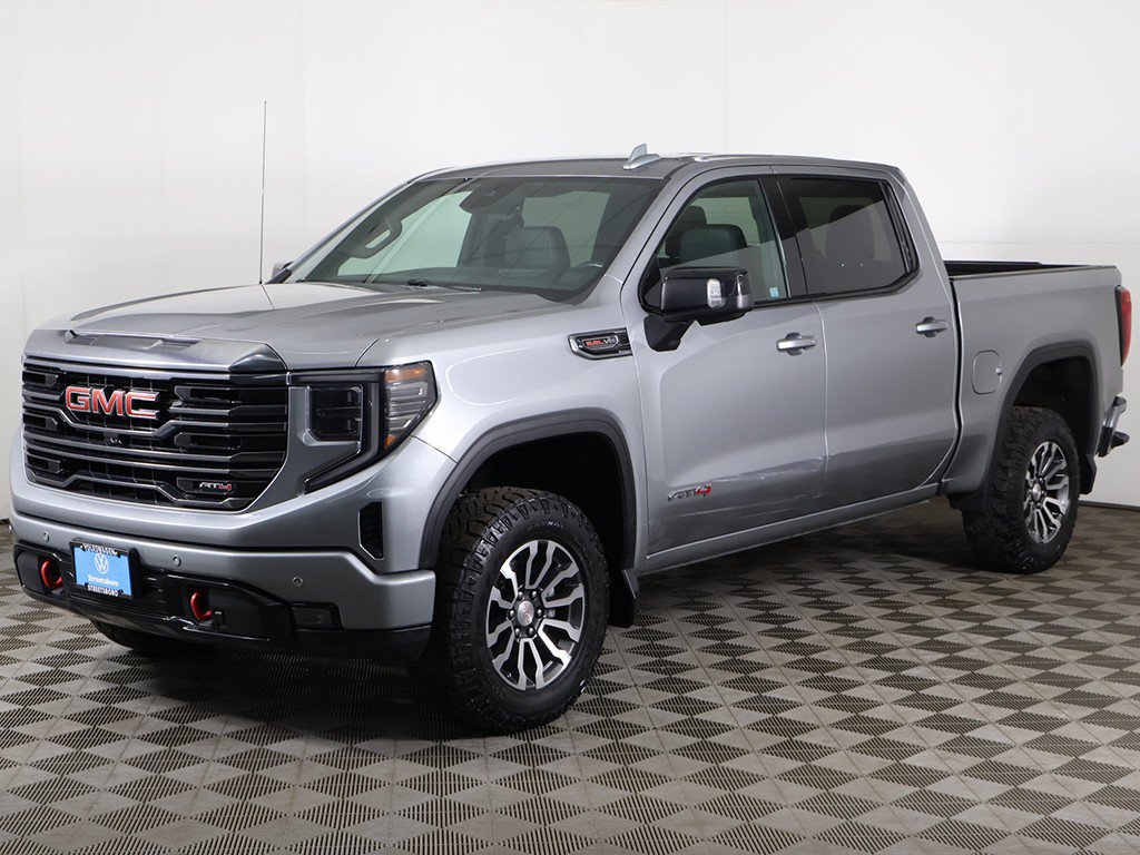 Used 2023 GMC Sierra 1500 AT4 w/ Technology Package AWD/4WD image 12