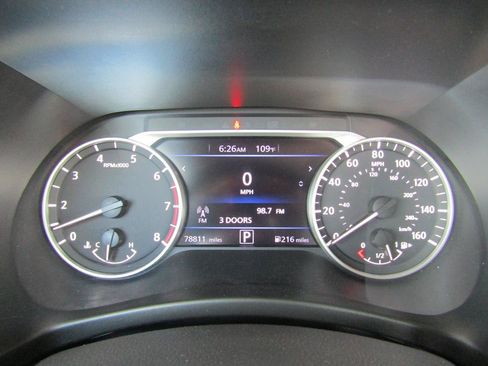 Used 2020 Nissan Sentra SR FWD image 14