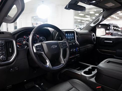 Used 2020 Chevrolet Silverado 1500 LT Trail Boss AWD/4WD image 22