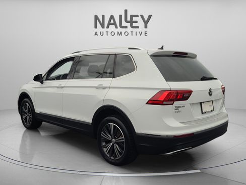 Used 2018 Volkswagen Tiguan SEL image 3