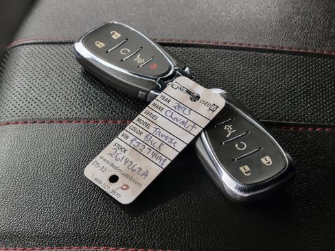 Used 2023 Chevrolet Traverse RS image 26