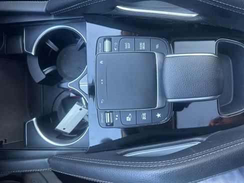 Used 2022 Mercedes-Benz GLE 450 4MATIC image 35