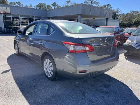 Used 2017 Nissan Sentra S FWD image 7