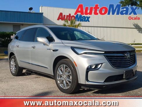 Used 2022 Buick Enclave Essence w/ Experience Buick Package image 1