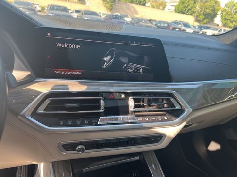 Used 2020 BMW X5 xDrive40i w/ M Sport Package image 15