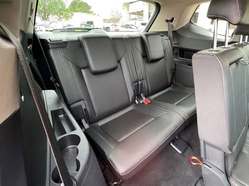 Used 2019 Volkswagen Atlas SE FWD image 32