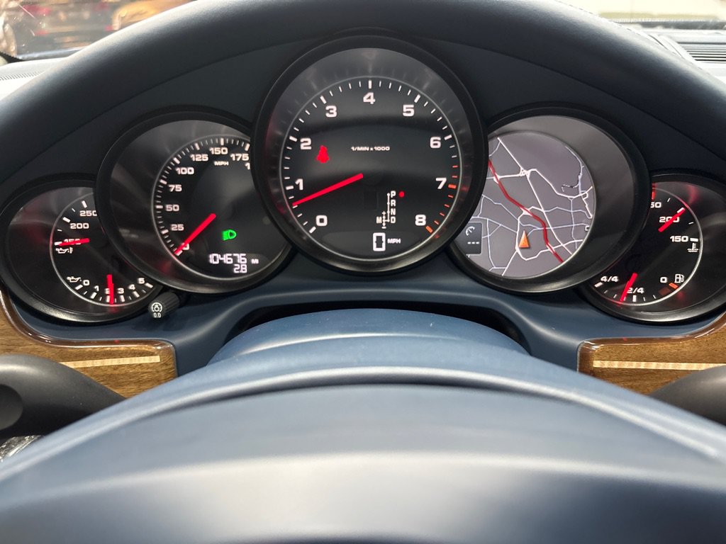 Used 2012 Porsche Panamera image 24