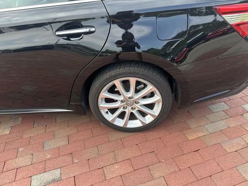 Used 2014 Toyota Avalon Limited FWD image 6