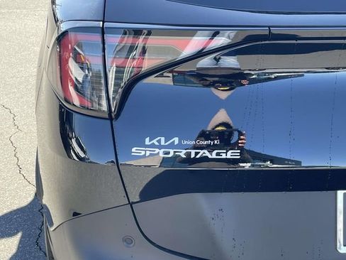 New 2026 Kia Sportage EX image 15