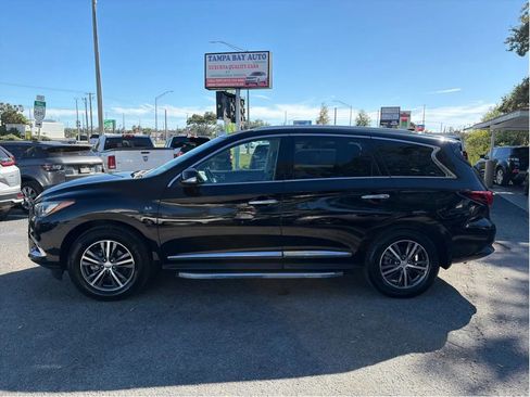 Used 2018 INFINITI QX60 FWD w/ Premium Plus Package image 8