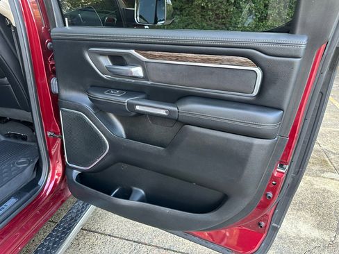 Used 2020 RAM 1500 Laramie image 23
