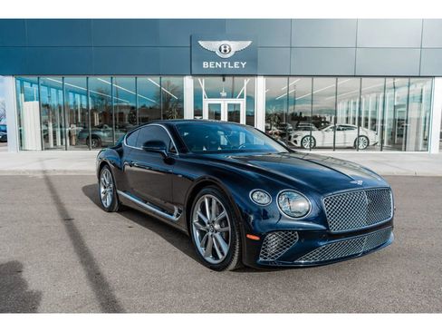 Used 2022 Bentley Continental GT V8 image 27