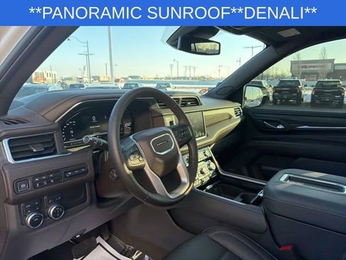 Used 2023 GMC Yukon Denali image 19