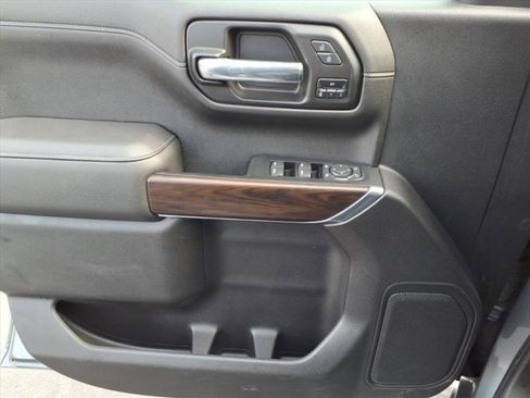 Used 2021 GMC Sierra 1500 SLT w/ SLT Premium Package image 21