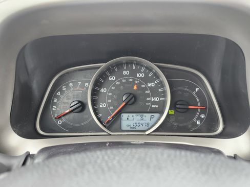 Used 2015 Toyota RAV4 LE FWD image 26