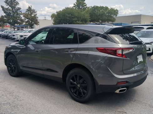 Used 2025 Acura RDX SH-AWD image 6