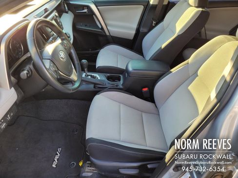Used 2017 Toyota RAV4 XLE image 3