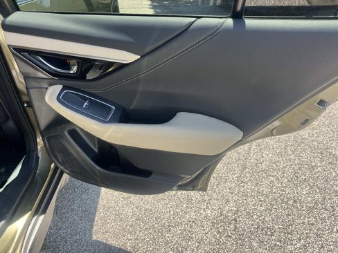 Certified 2022 Subaru Outback Limited AWD/4WD image 16