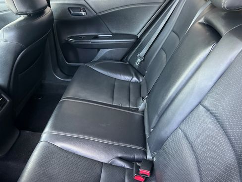 Used 2014 Honda Accord EX-L image 25