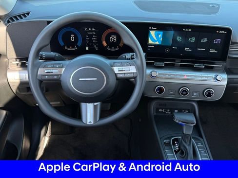 New 2026 Hyundai Kona SE image 11