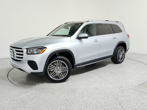 New 2026 Mercedes-Benz GLS 450 4MATIC image 1