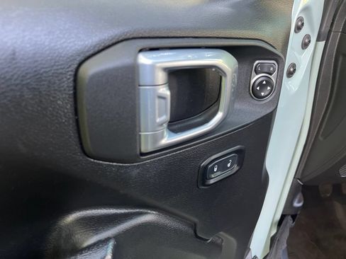 Used 2023 Jeep Wrangler Unlimited Sport AWD/4WD image 68