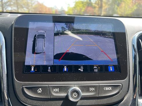 Used 2024 Chevrolet Equinox RS image 32