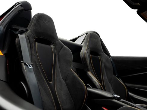 Used 2022 McLaren 720S Spider RWD image 43