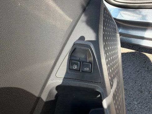 Used 2021 Volkswagen Jetta S w/ Driver Assistance Package FWD image 15