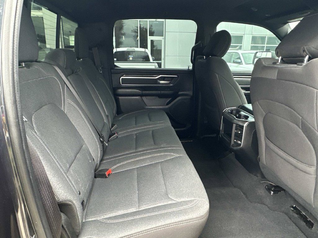 Used 2019 RAM 1500 Big Horn AWD/4WD image 14