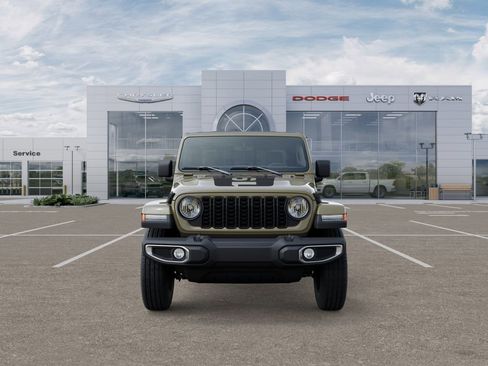 New 2025 Jeep Gladiator Sport image 8