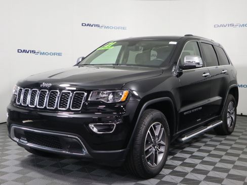 Used 2021 Jeep Grand Cherokee Limited w/ Luxury Group II AWD/4WD image 11