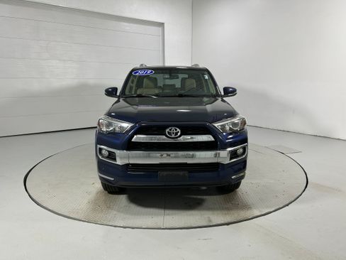 Used 2019 Toyota 4Runner Limited AWD/4WD image 17