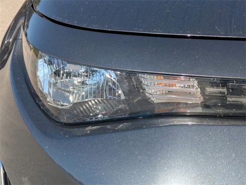 Used 2023 Kia Soul EX image 10