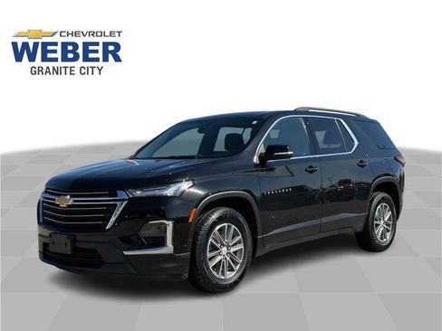 Certified 2022 Chevrolet Traverse LT FWD image 1
