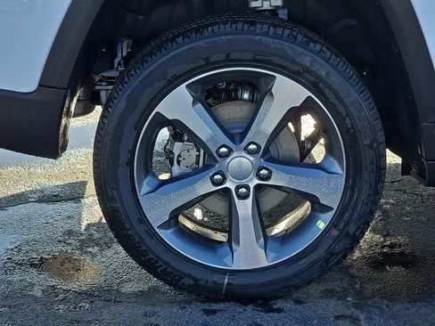 New 2026 Jeep Grand Cherokee Limited AWD/4WD image 63