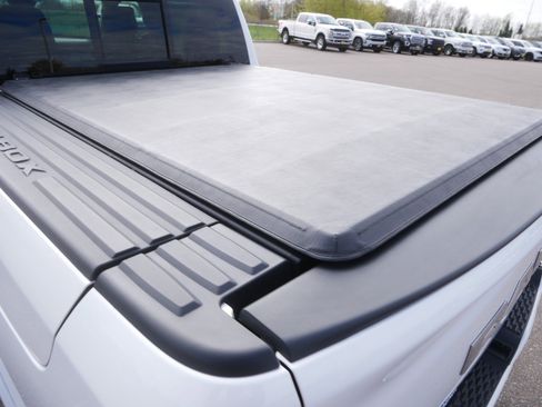 Used 2025 RAM 1500 Tungsten AWD/4WD image 21