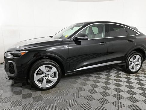 New 2025 Audi Q5 Premium Plus image 28