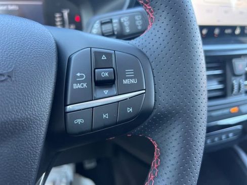 Certified 2024 Ford Escape ST-Line Select w/ Tech Pack #1 AWD/4WD image 10