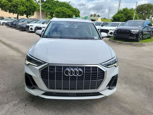 New 2025 Audi Q3 2.0T Premium image 3