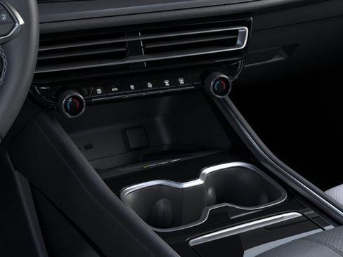 New 2026 Chevrolet Traverse High Country w/ LPO, Floor Liner Package image 23