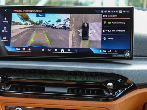 Certified 2025 BMW 430i w/ Parking Assistance Package image 14