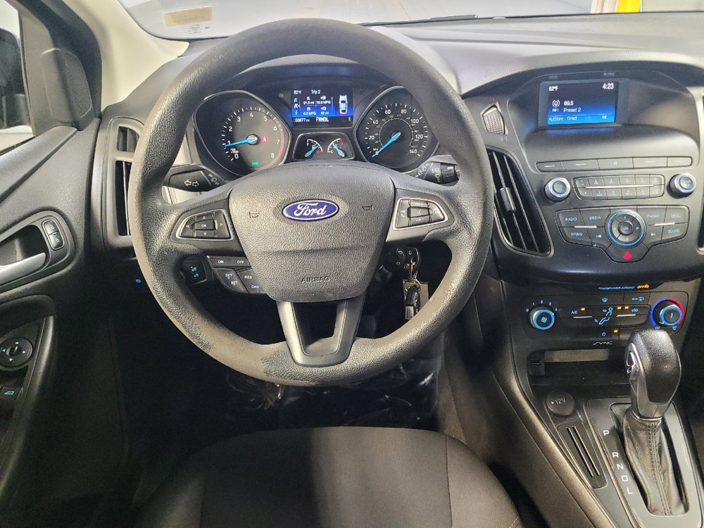 Used 2018 Ford Focus SE FWD image 22