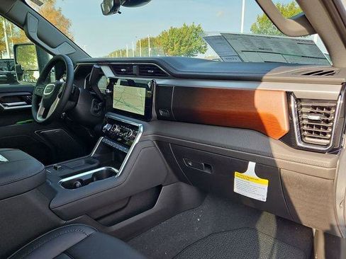 New 2026 GMC Sierra 2500 Denali w/ Denali Reserve Package image 95